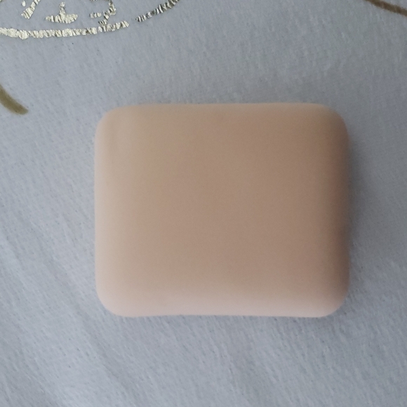 Vane GlowStar Boutique Other - Makeup Sponge